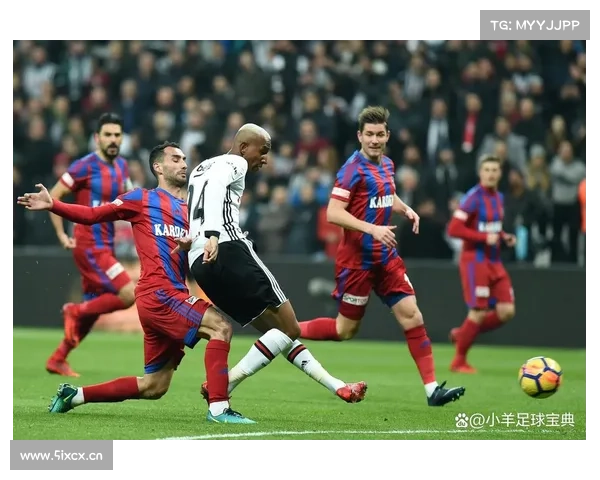 「体育」（4）足球——土超：贝西克塔斯胜马拉蒂亚体育