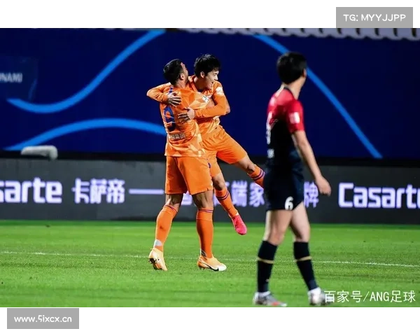 中超-鲁能雨战2-0擒深足送对手4连败,佩莱破门刘彬彬建功 中超-鲁能雨战2-0擒深足送对手4连败,佩莱破门刘彬彬建功