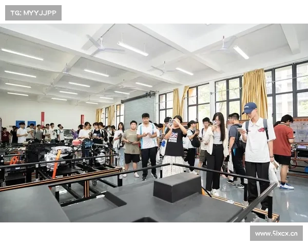 “线下深度体验+线上云端互联“广东科技学院举办首场校园开放日活动 “线下深度体验+线上云端互联“广东科技学院举办首场校园开放日活动